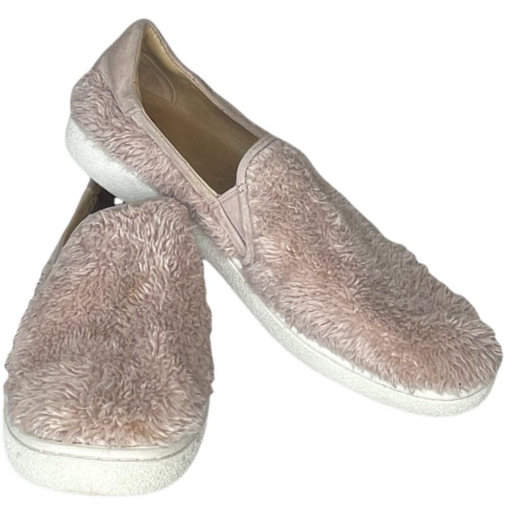UGG‎ Fuzzy Shoes